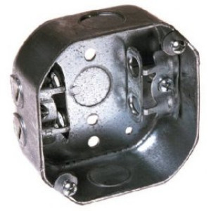 RACO 153 4" OCTAGON ELECTRICAL BOX 1-1/2" DEEP W/BX CLAMPS & SIDE KNOCK OUTS