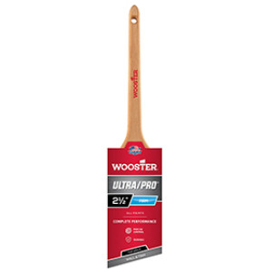 WOOSTER 4181 2-1/2" ULTRA/PRO FIRM NYLON & POLYESTER THIN ANGLE RATTAIL BRUSH