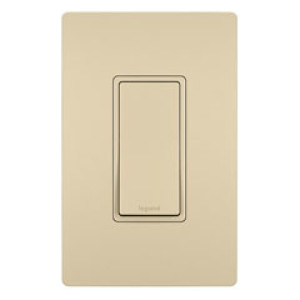 PASS & SEYMOUR  TM873ICC10 15A 120/277V 3-WAY DECORATIVE SWITCH IVORY